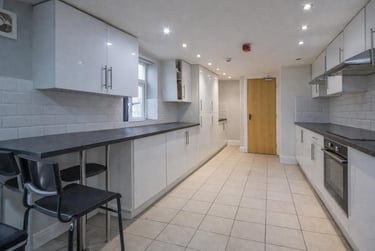 7 bed house, Rhymney Street, Plasnewydd, Cardiff, CF244DH - Image 3